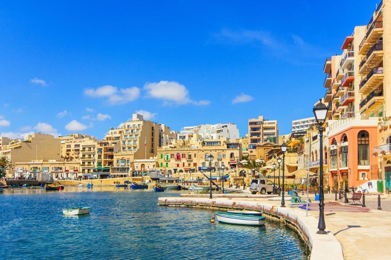 Appartamento Luxury Garden View At Spinola Bay St Julians San Giuliano Esterno foto